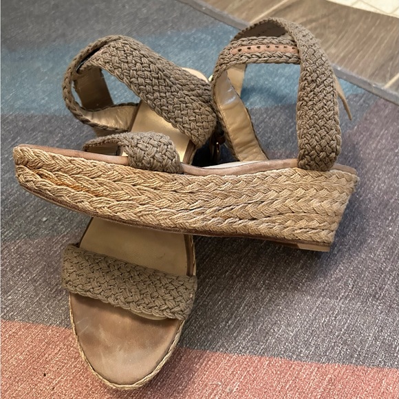 “Stuart Weitzman” jute espadrilles, size 11. 3 in heels. Includes box. - Picture 2 of 5